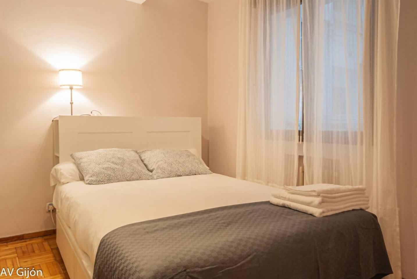 Av Aguado 44 Gijón Exterior foto