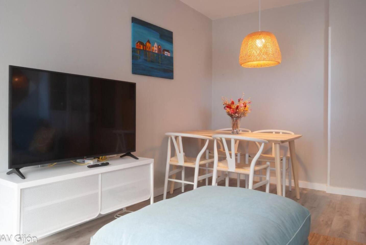 Av Aguado 44 Gijón Exterior foto