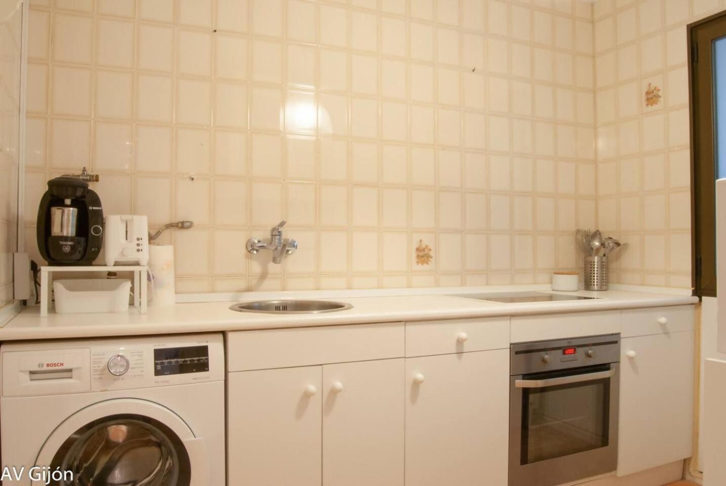 Av Aguado 44 Gijón Exterior foto